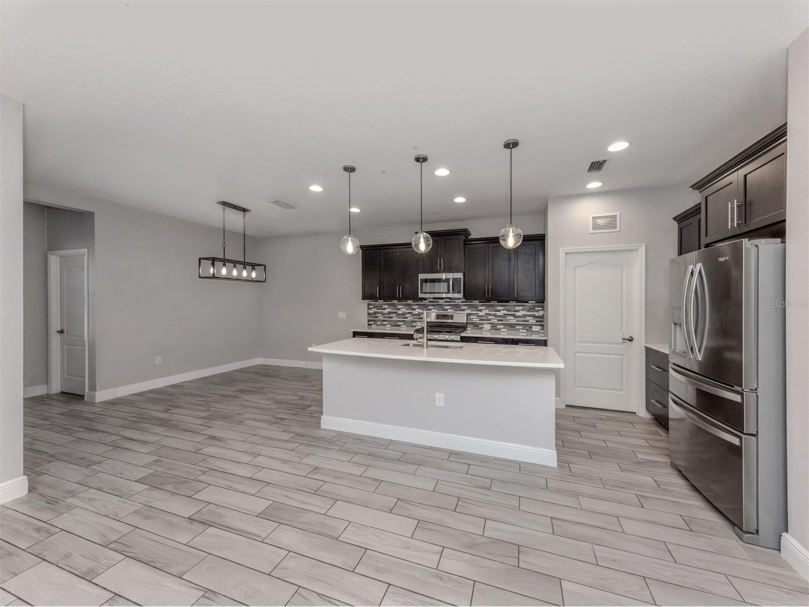 124 Avens Drive Nokomis FL 34275 N6142895 image5