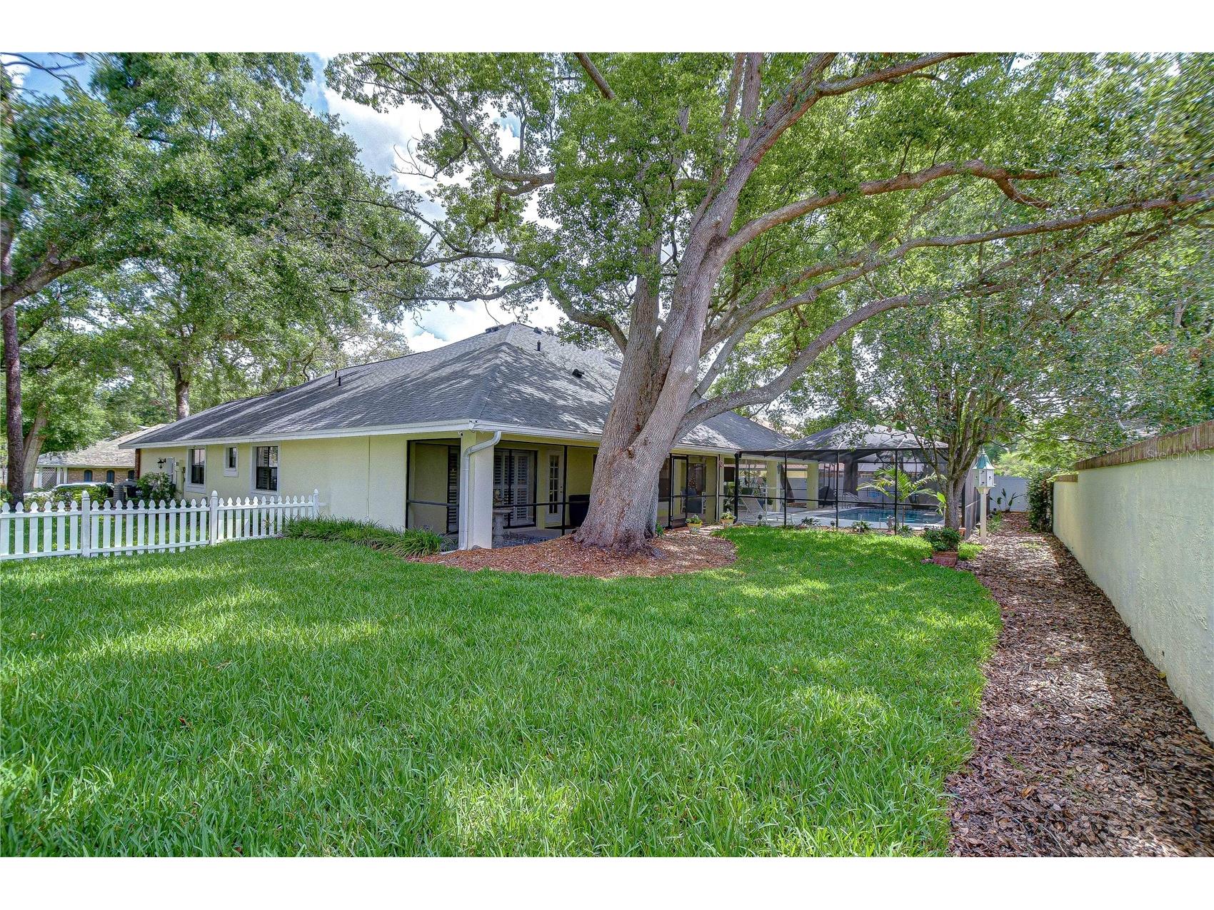 124 Barrington Drive Brandon FL 33511 TB8383139 image4