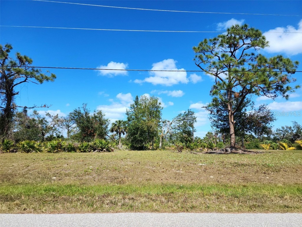 124 Baytree Drive Rotonda West FL 33947 C7471610 image1