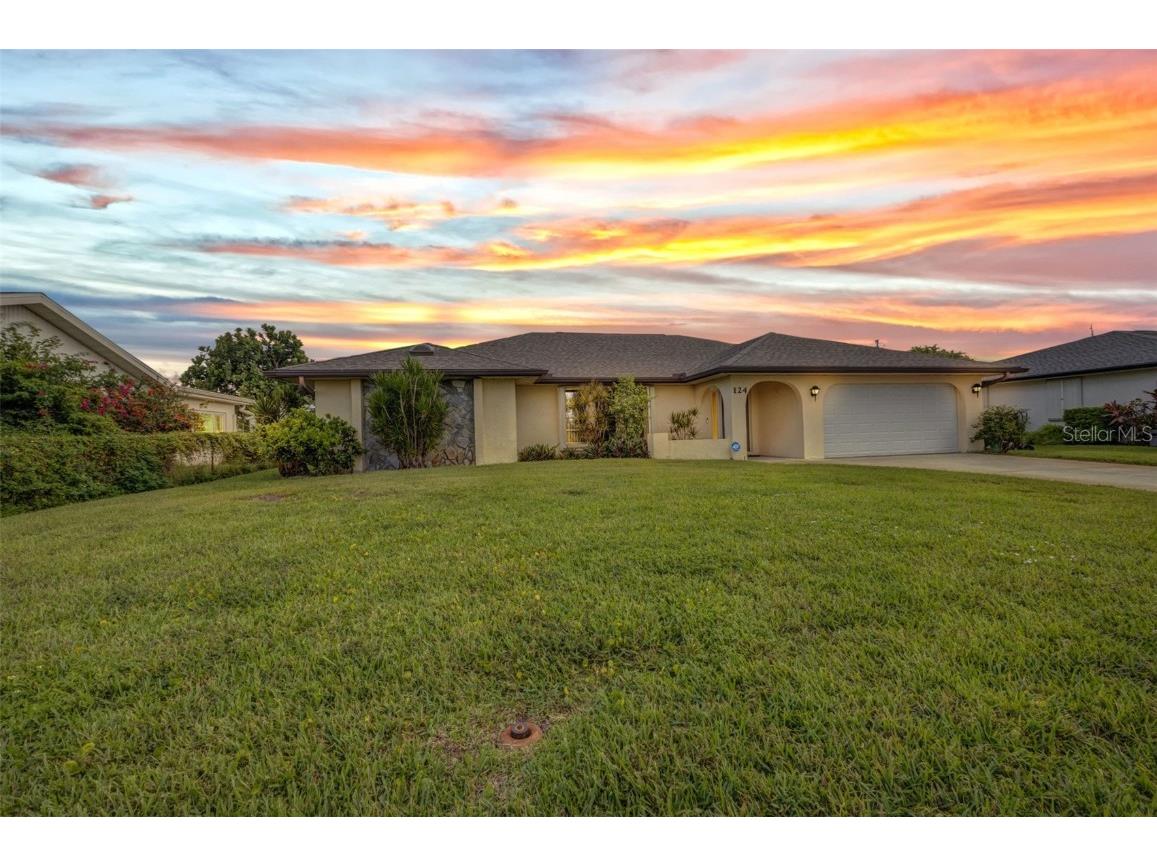 124 Bedford Drive NE Port Charlotte FL 33952 C7515367 image1
