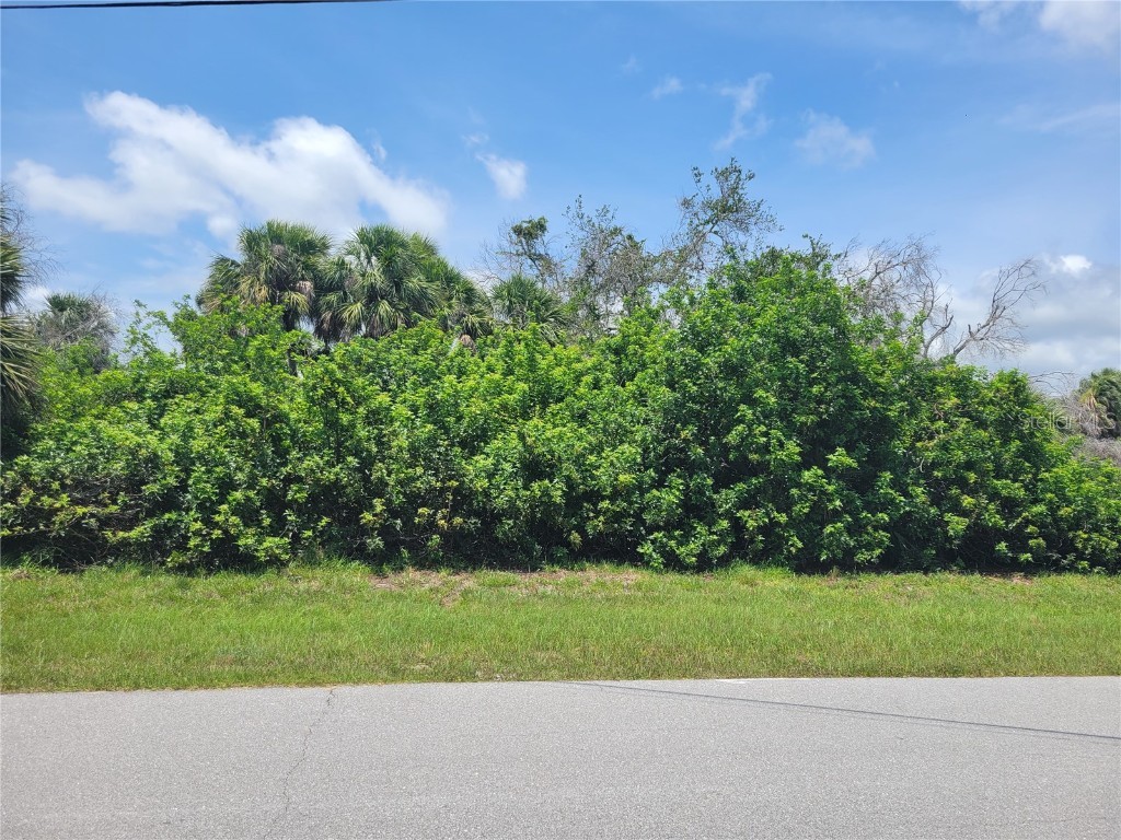 124 Canal Road Rotonda West FL 33947 A4575124 image1