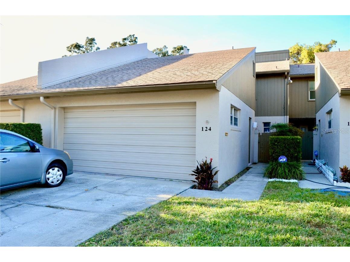 124 Carolwood Boulevard Fern Park FL 32730 V4933913 image1