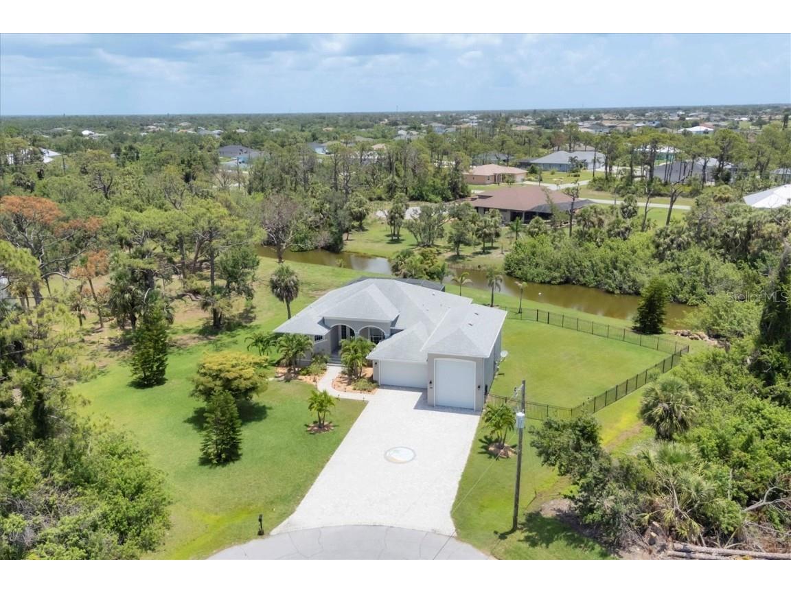 124 Cutlass Drive Rotonda West FL 33947 D6142691 image1