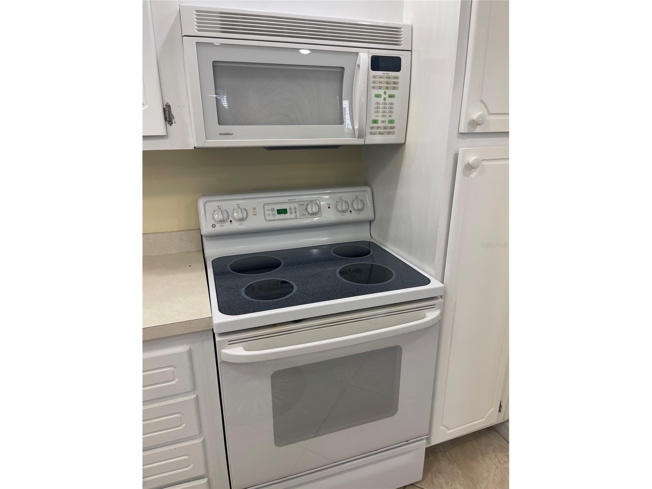 124 Dogwood Circle Seminole FL 33777 TB8460474 image10