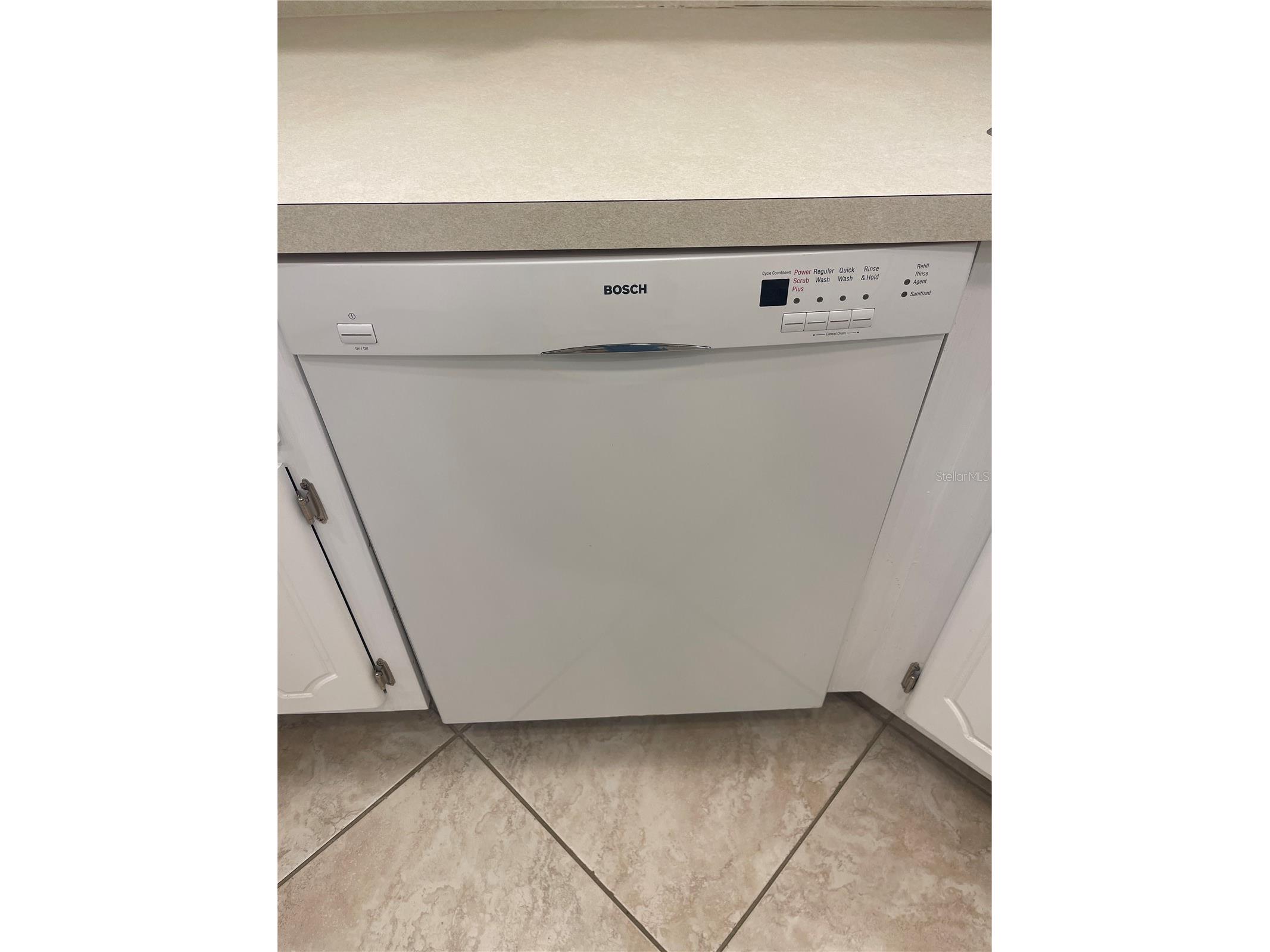 124 Dogwood Circle Seminole FL 33777 TB8460474 image13