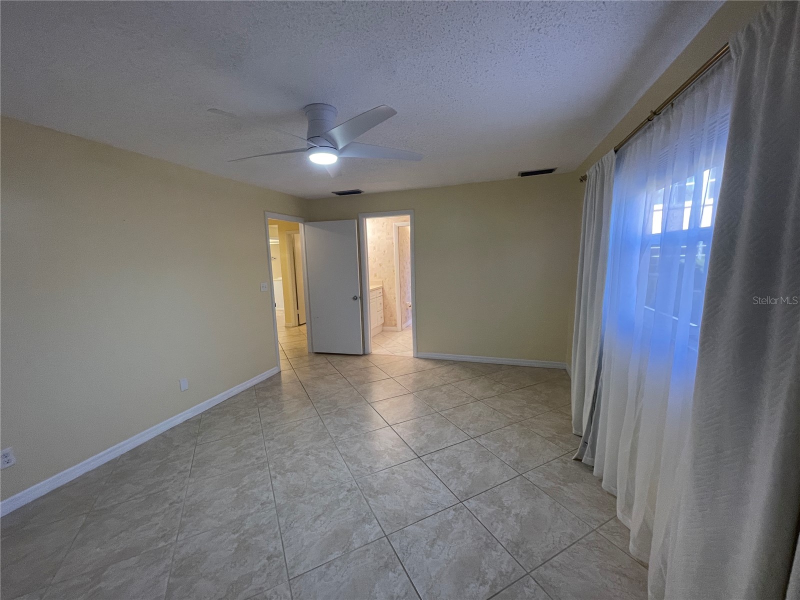 124 Dogwood Circle Seminole FL 33777 TB8460474 image31