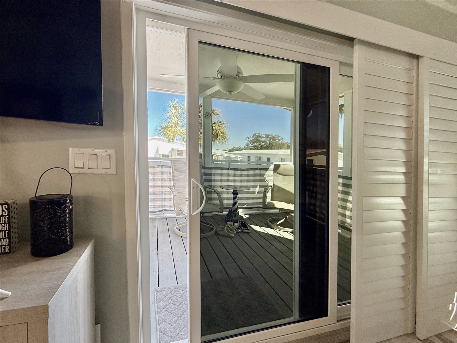 124 E Saint Annes Circle Apollo Beach FL 33572 TB8471353 image8