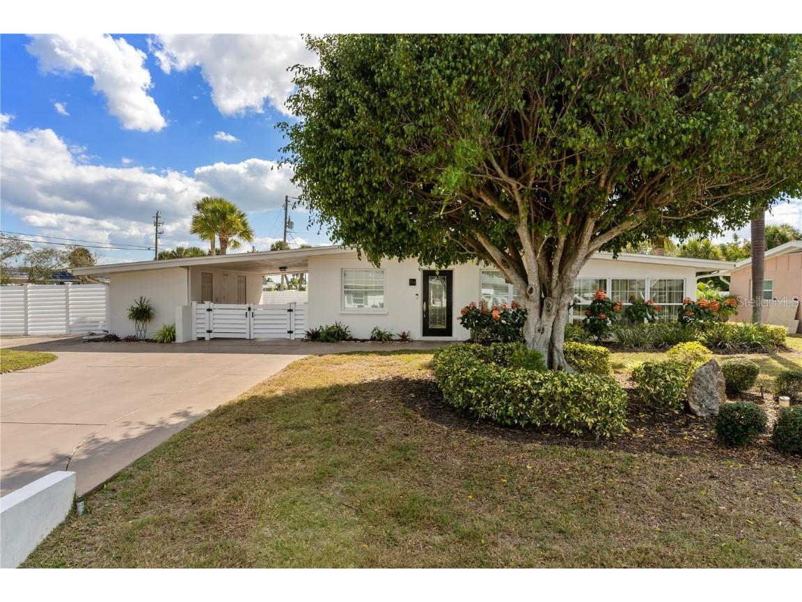 124 Field Avenue Venice FL 34285 A4587422 image2