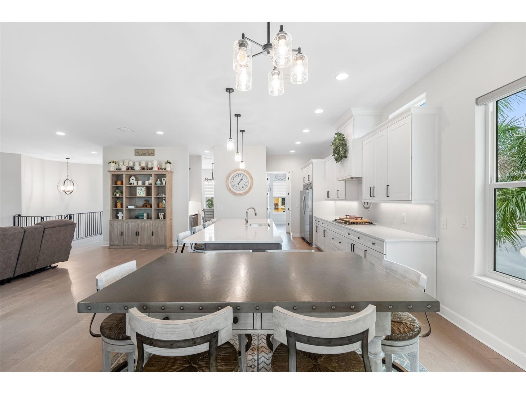 124 Forest Hills Drive Redington Shores FL 33708 TB8487942 image6