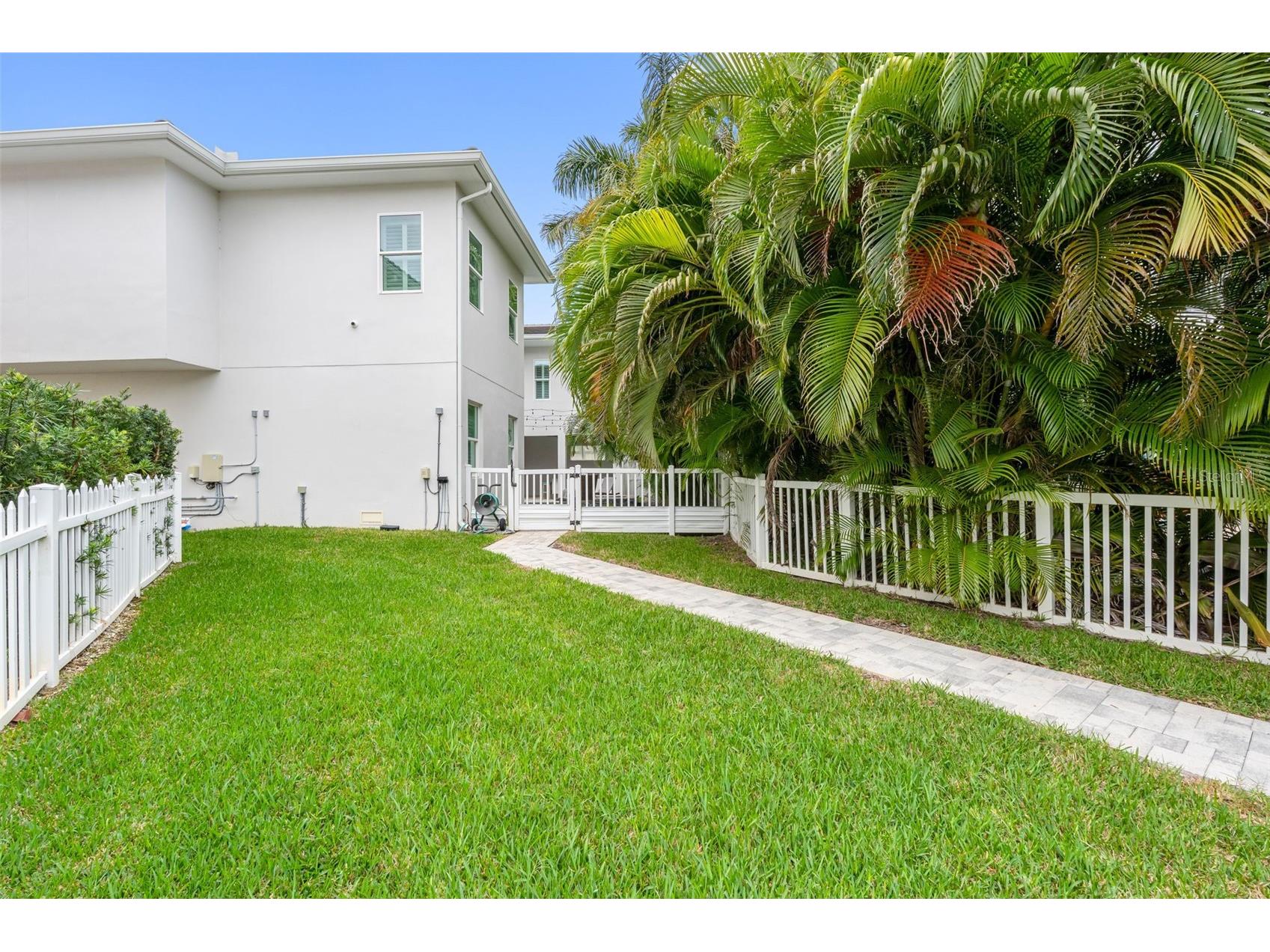 124 Forest Hills Drive Redington Shores FL 33708 TB8487942 image60
