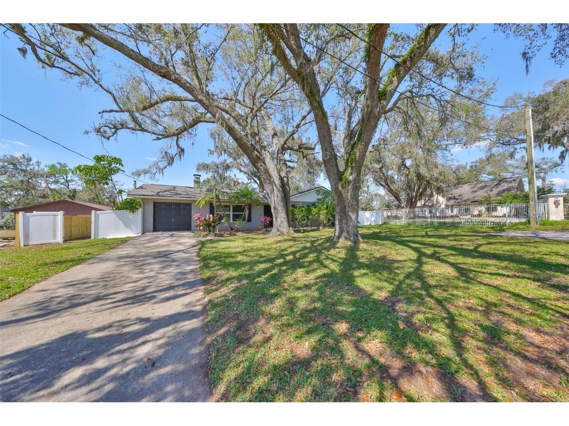 124 Goins Drive Seffner FL 33584 TB8354758 image1