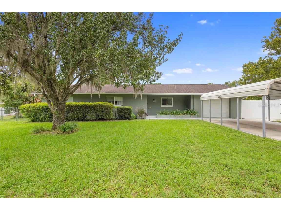 124 Lake Molly Avenue Deland FL 32724 V4944009 image1