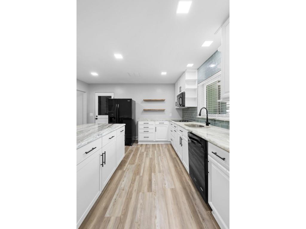 124 Lake Molly Avenue Deland FL 32724 V4944009 image24