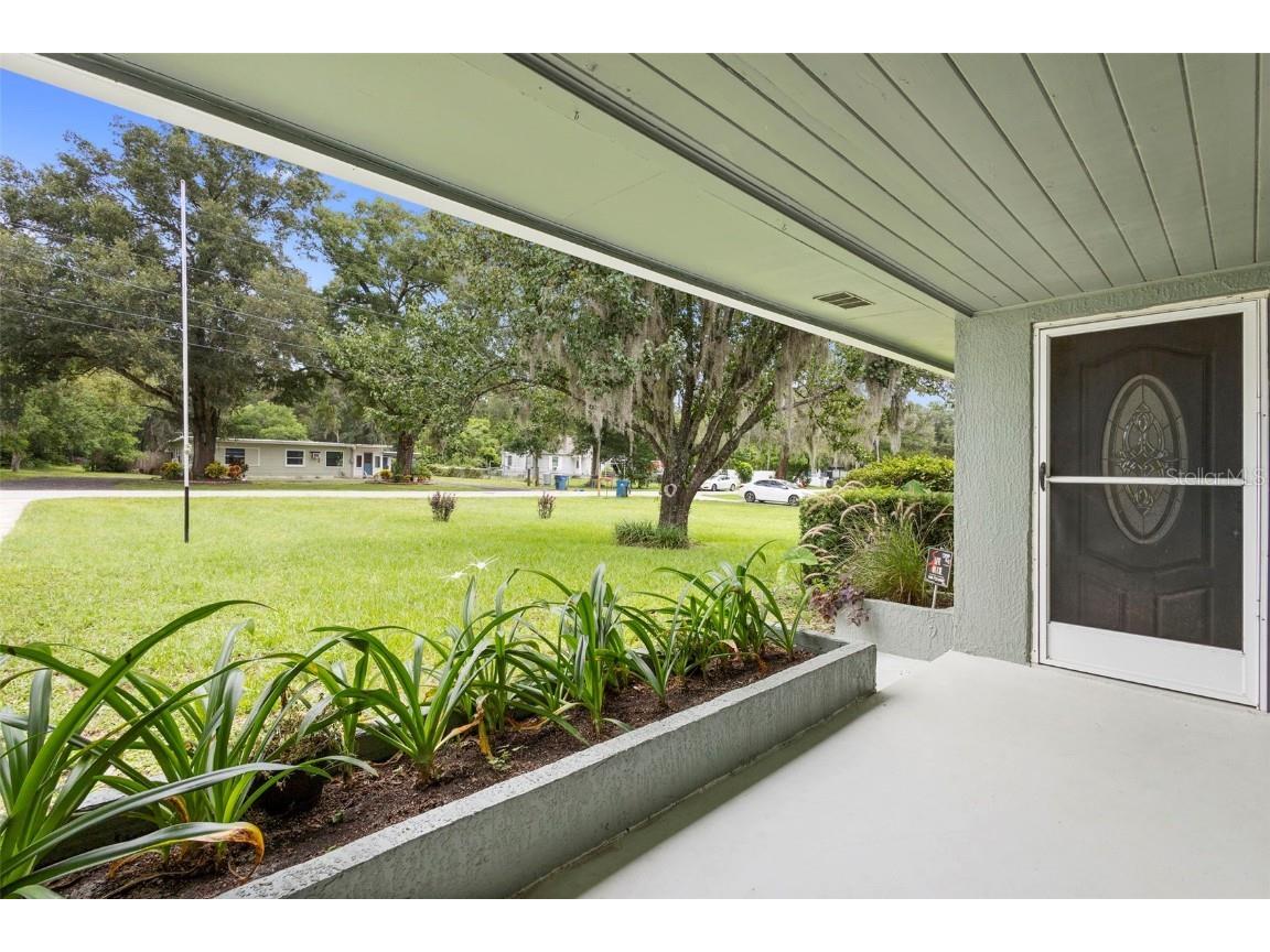 124 Lake Molly Avenue Deland FL 32724 V4944009 image4