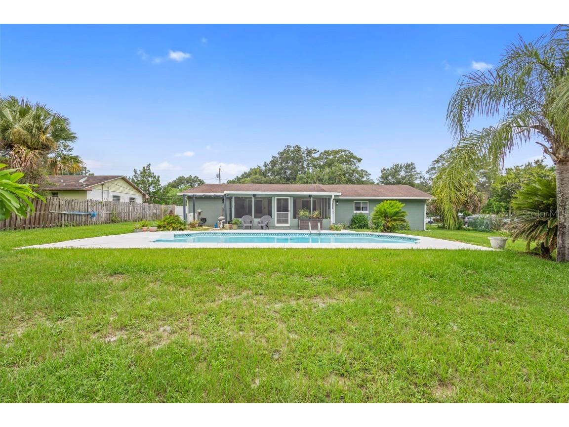 124 Lake Molly Avenue Deland FL 32724 V4944009 image8