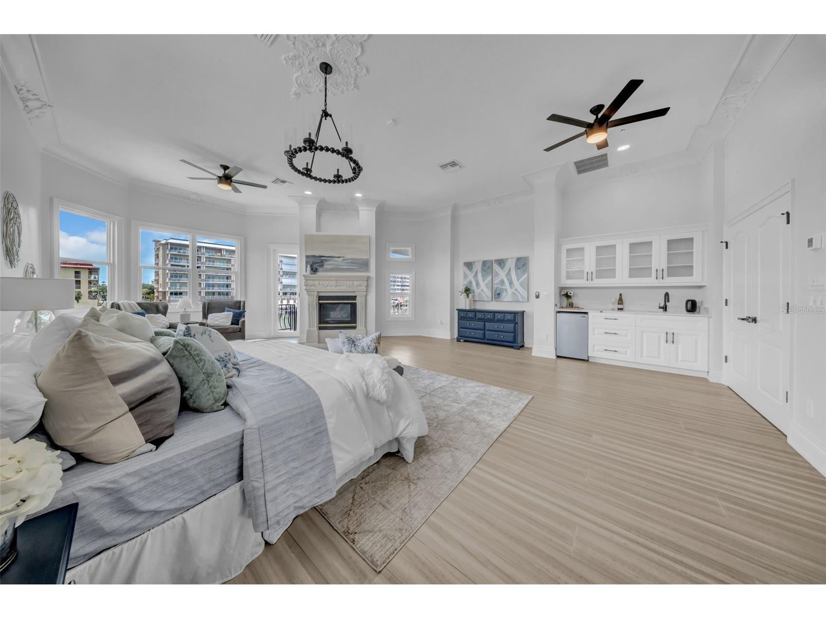 124 Leeward Island Clearwater Beach FL 33767 - CLEARWATER CHANEL TB8458455 image37
