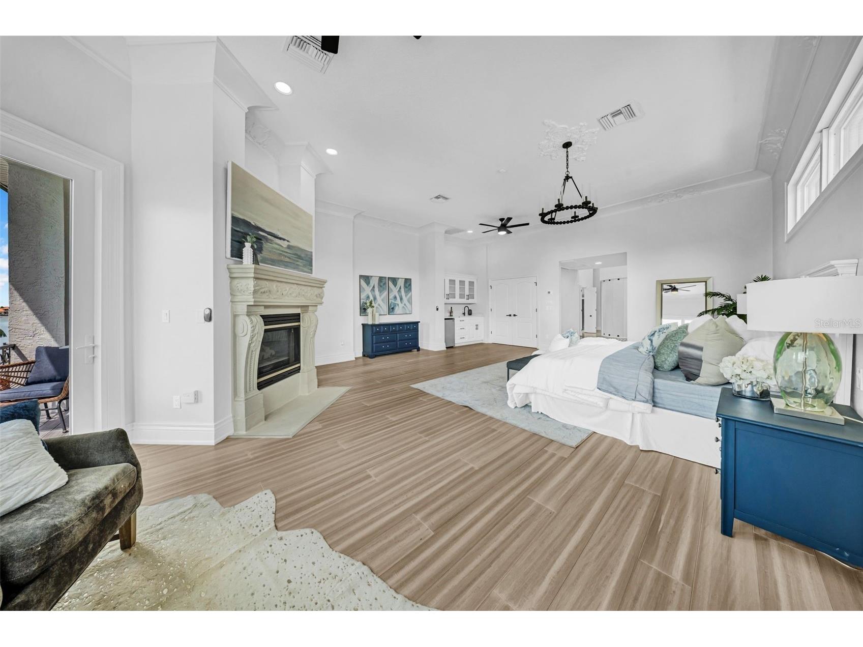 124 Leeward Island Clearwater Beach FL 33767 - CLEARWATER CHANEL TB8458455 image40