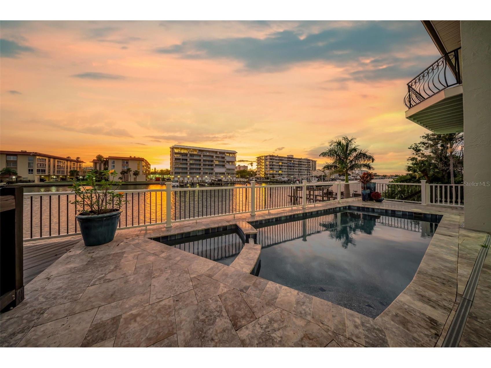 124 Leeward Island Clearwater Beach FL 33767 - CLEARWATER CHANEL TB8458455 image5