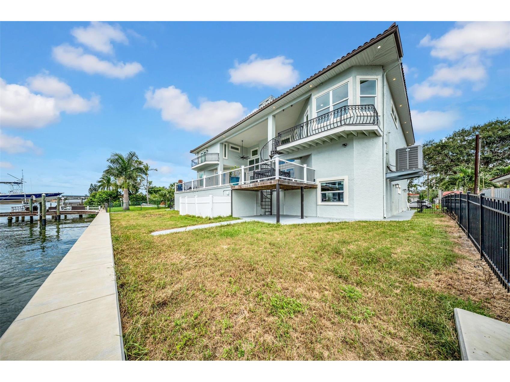 124 Leeward Island Clearwater Beach FL 33767 - CLEARWATER CHANEL TB8458455 image72