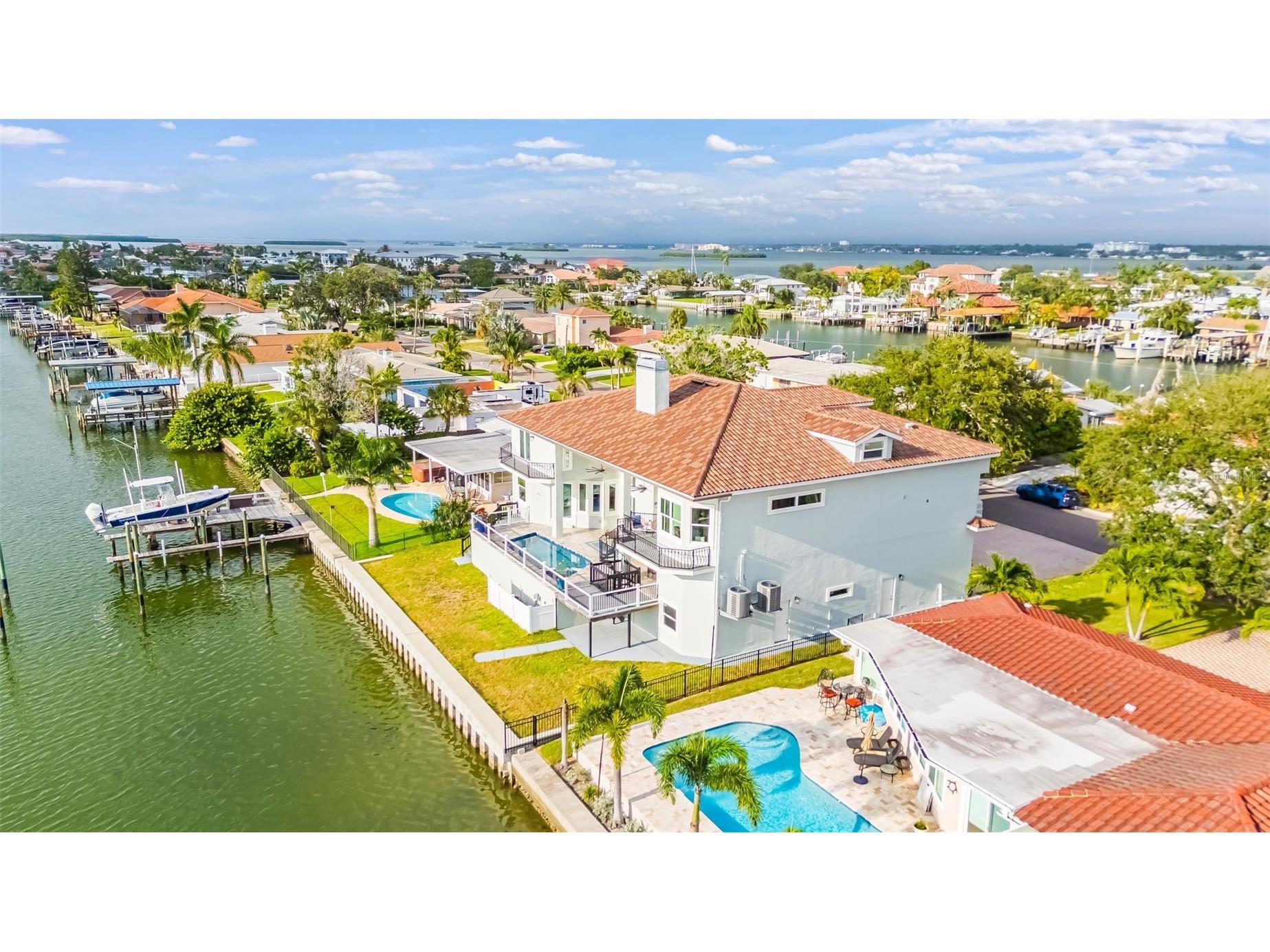 124 Leeward Island Clearwater Beach FL 33767 - CLEARWATER CHANEL TB8458455 image73