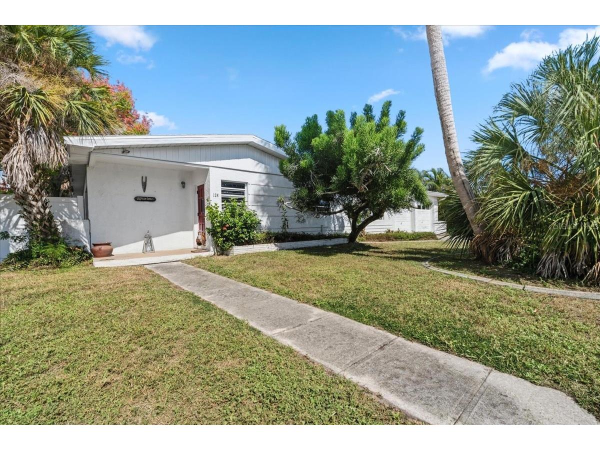 124 Leland SE Port Charlotte FL 33952 C7515944 image1