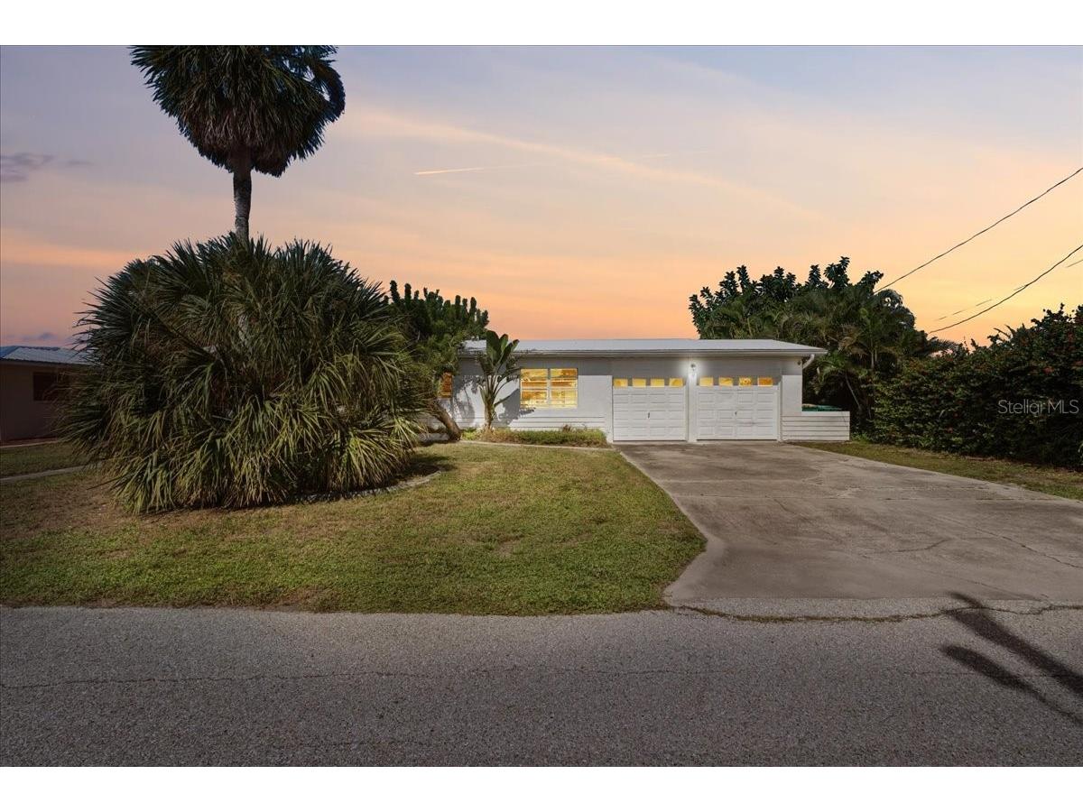 124 Leland SE Port Charlotte FL 33952 C7515944 image3