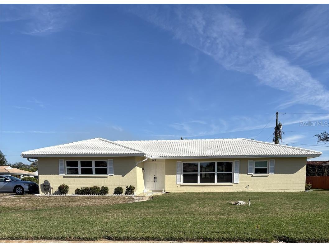 124 Matisse Circle W Nokomis FL 34275 A4674844 image1