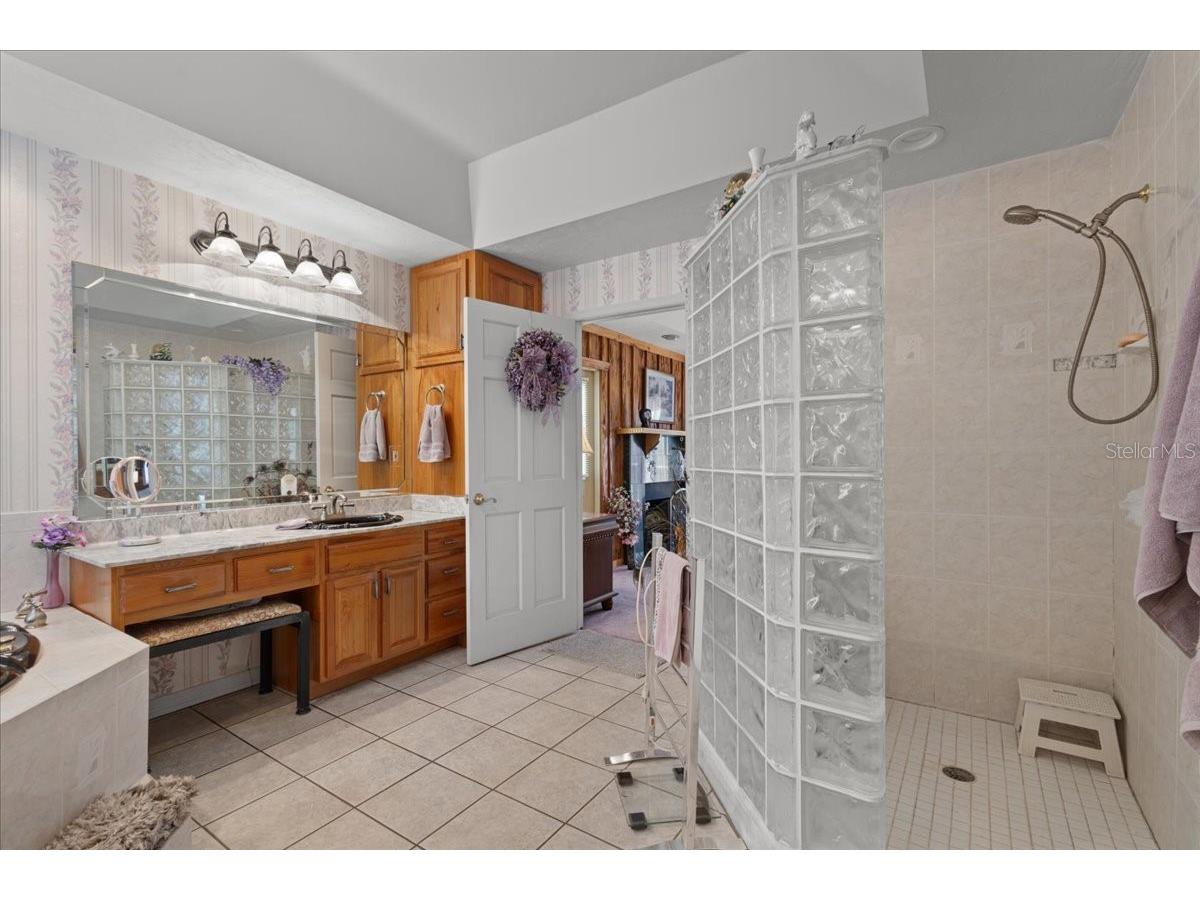124 NE 824th Street Old Town FL 32680 - SUWANNEE RIVER W7884556 image24