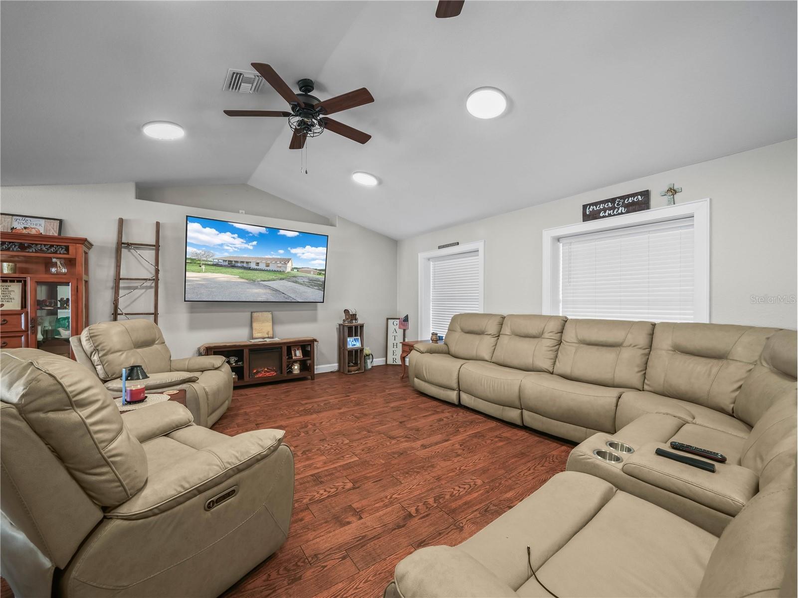 124 Pangola Drive Winter Haven FL 33880 L4959175 image5