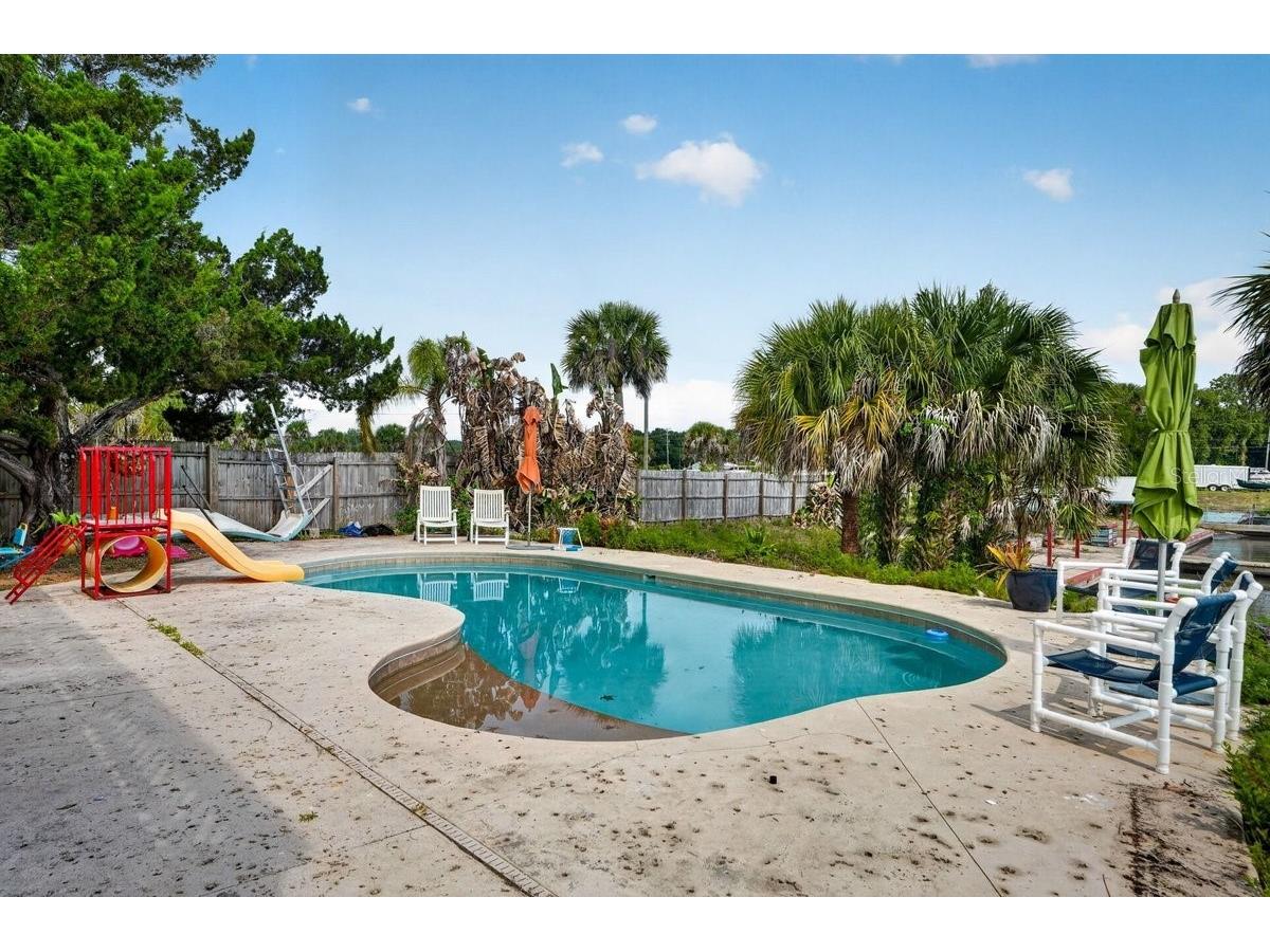 124 Randle Avenue Oak Hill FL 32759 - INDIAN RIVER LAGOON V4949325 image5