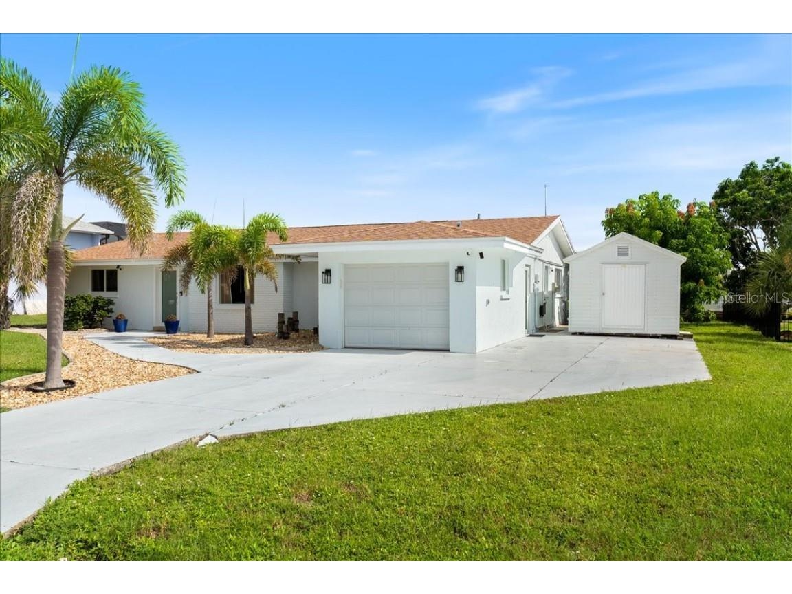 124 Sinclair Street SE Port Charlotte FL 33952 C7514529 image41