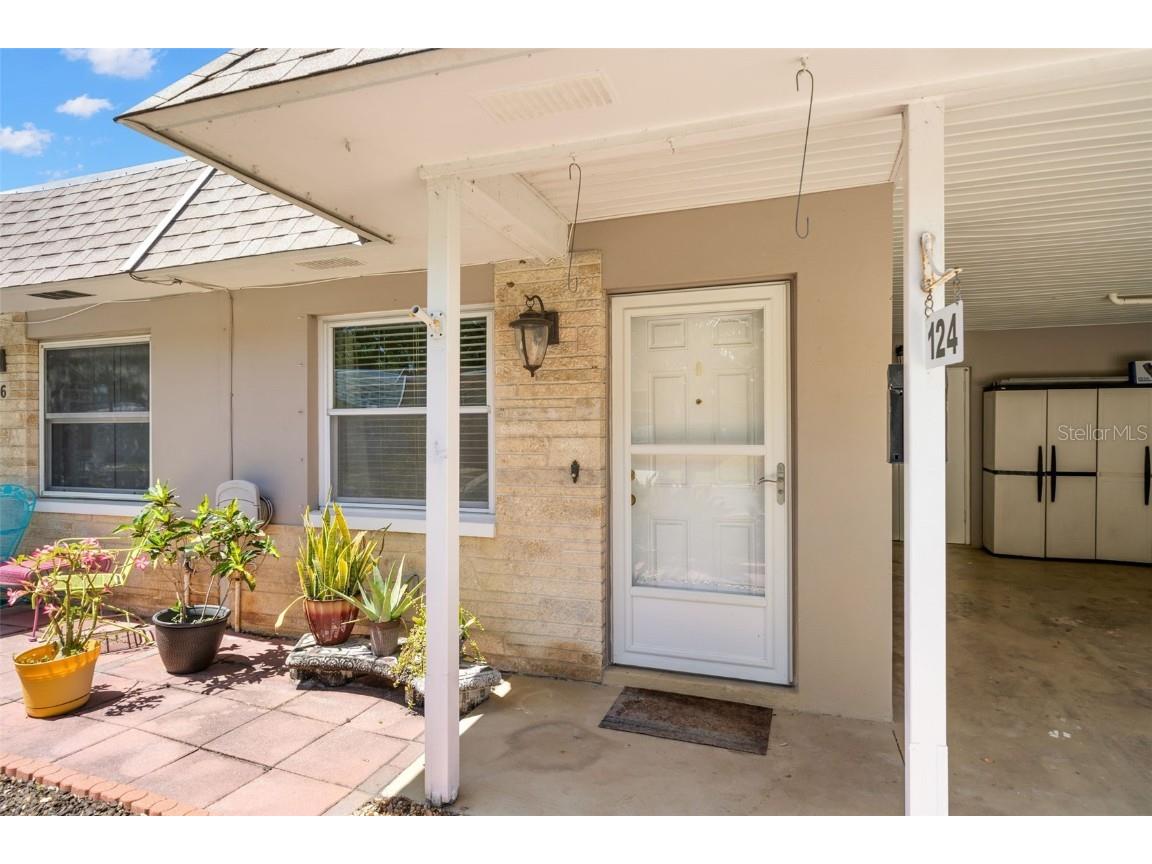 124 Sky Loch Drive E Dunedin FL 34698 U8240242 image1