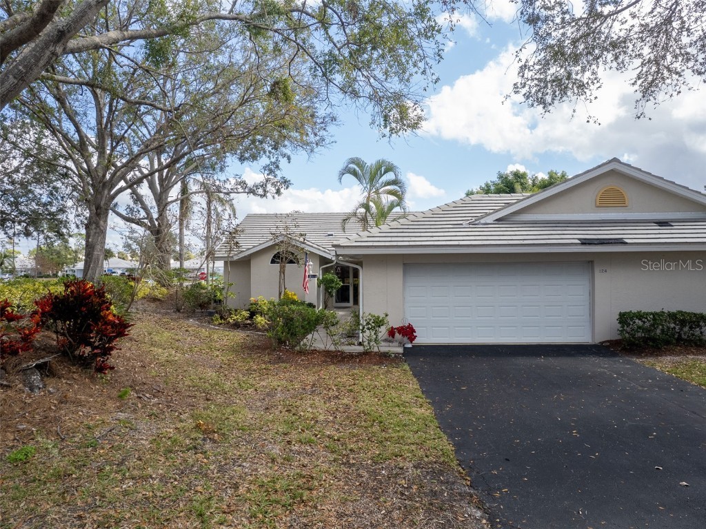 124 Southampton Pl S #362 Venice FL 34293 N6125050 image1