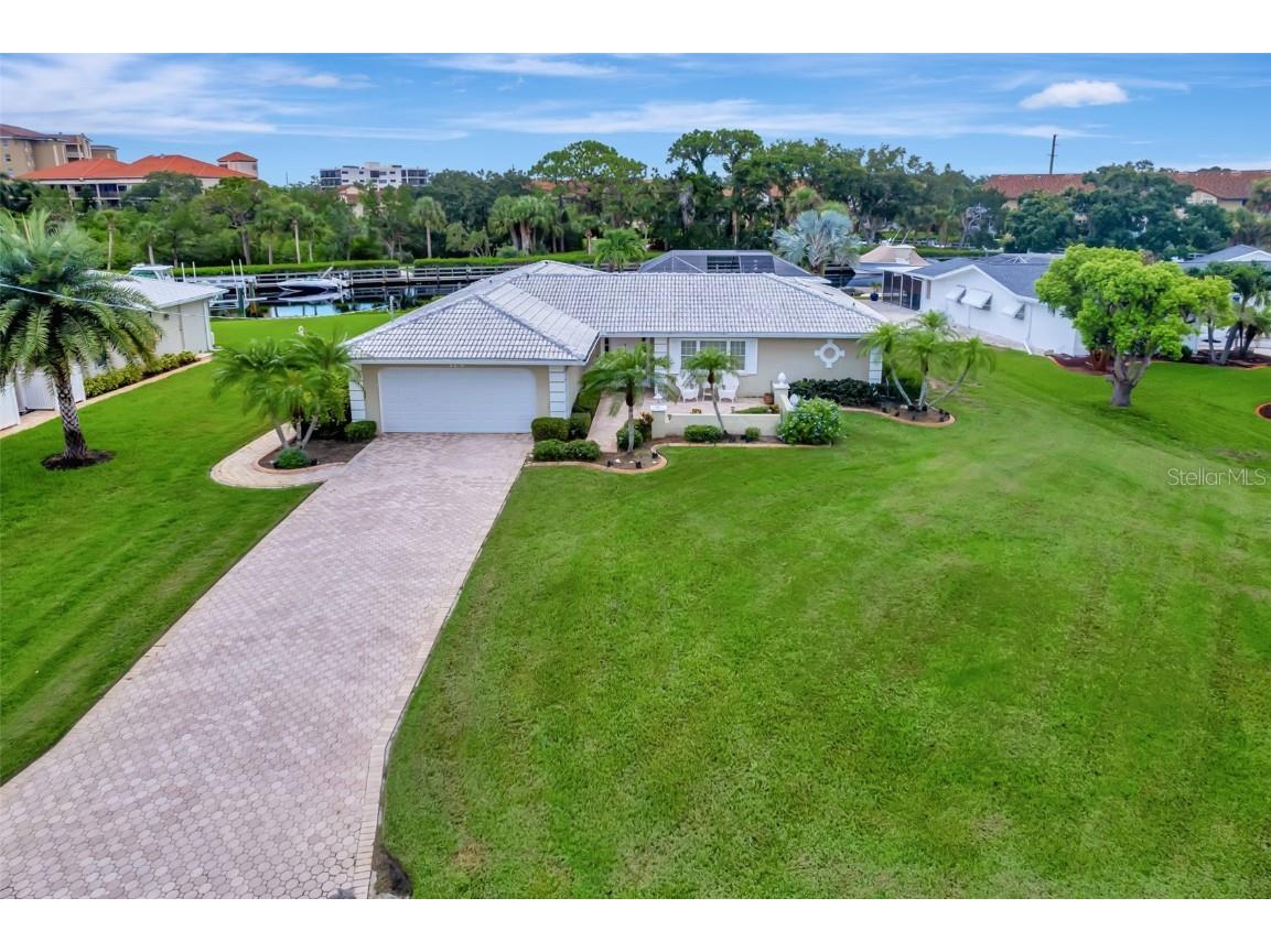 124 Tina Island Drive Osprey FL 34229 - SOUTH CREEK A4616602 image1