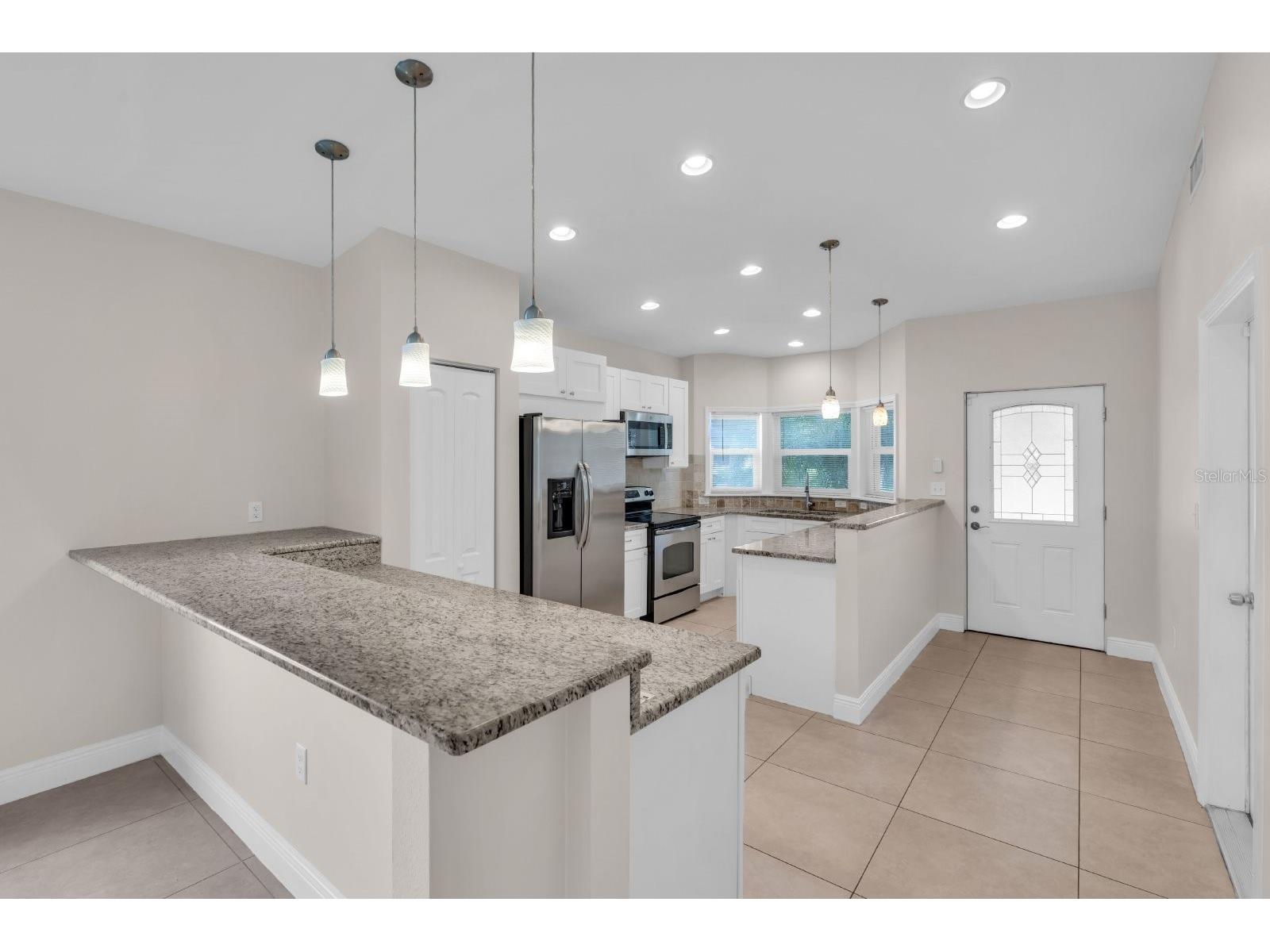 124 Tucker Avenue Sarasota FL 34232 A4696316 image3