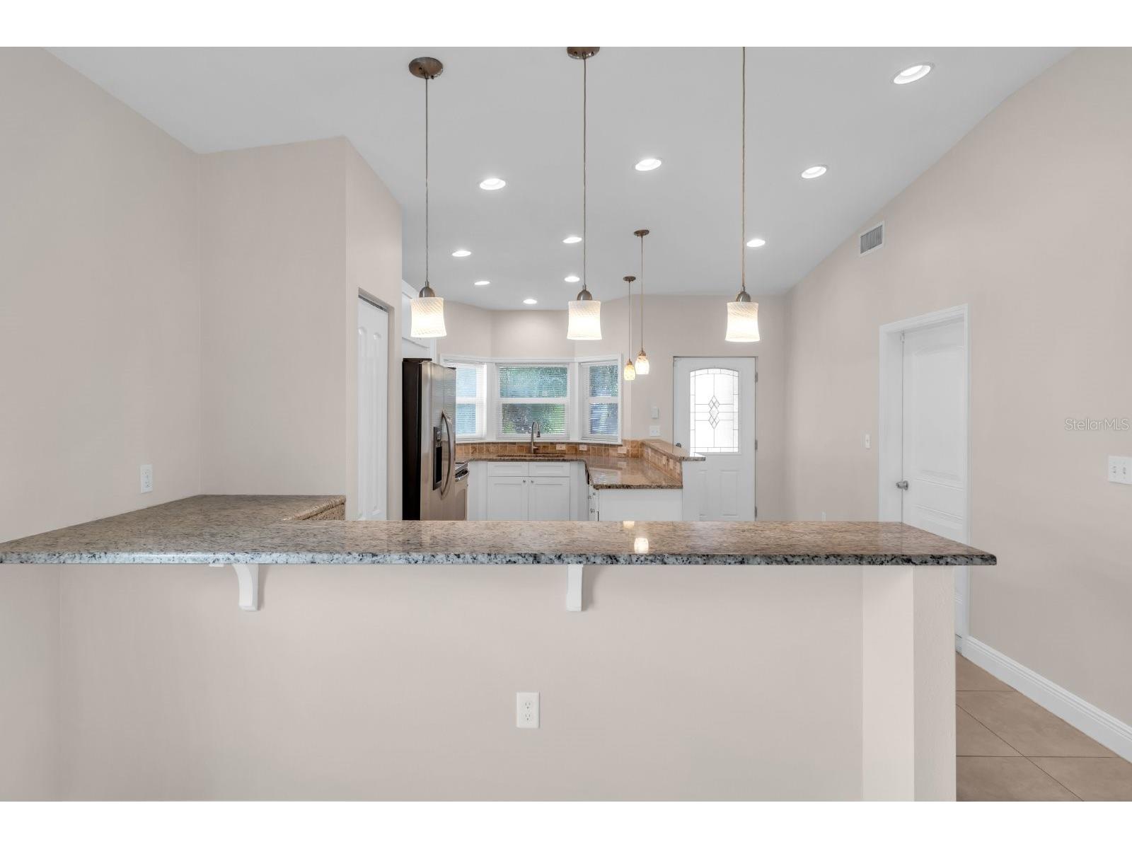 124 Tucker Avenue Sarasota FL 34232 A4696316 image4