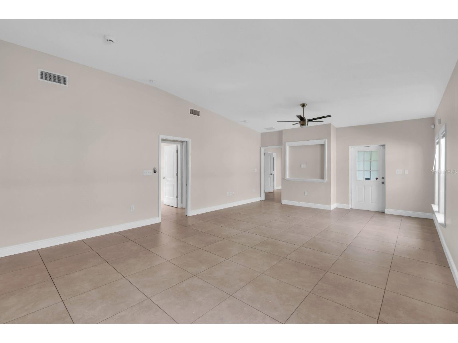 124 Tucker Avenue Sarasota FL 34232 A4696316 image9