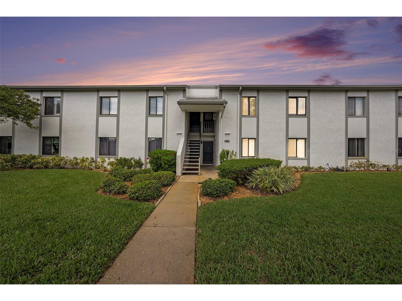 124 W Cypress Court Oldsmar FL 34677 TB8516388 image1
