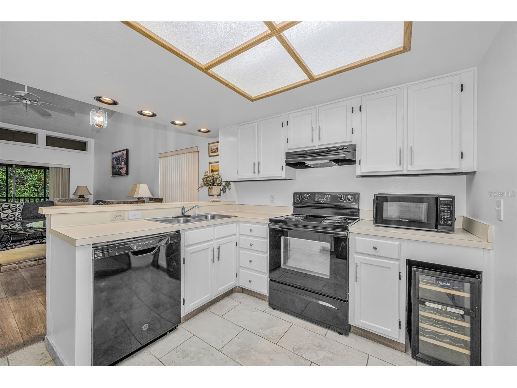 124 Woodlake Wynde #0 Oldsmar FL 34677 TB8523772 image12
