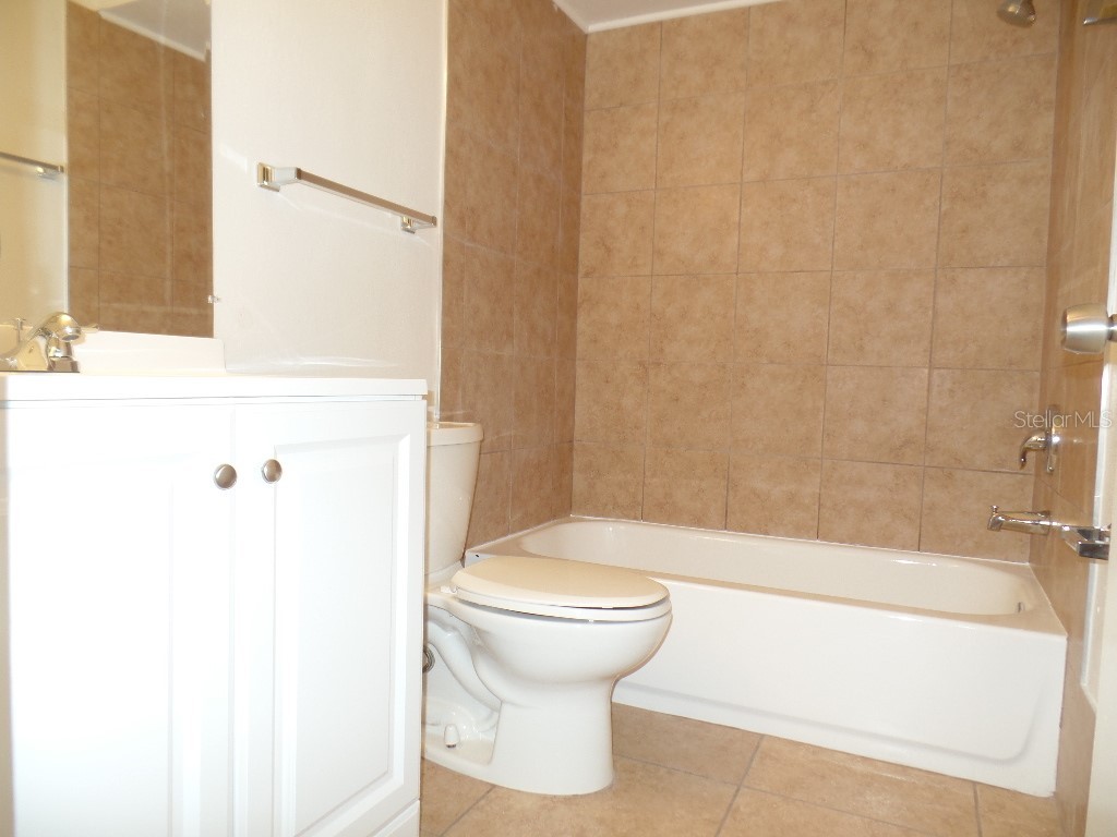 1240 70th Street N #7 Saint Petersburg FL 33710 TB8511549 image9