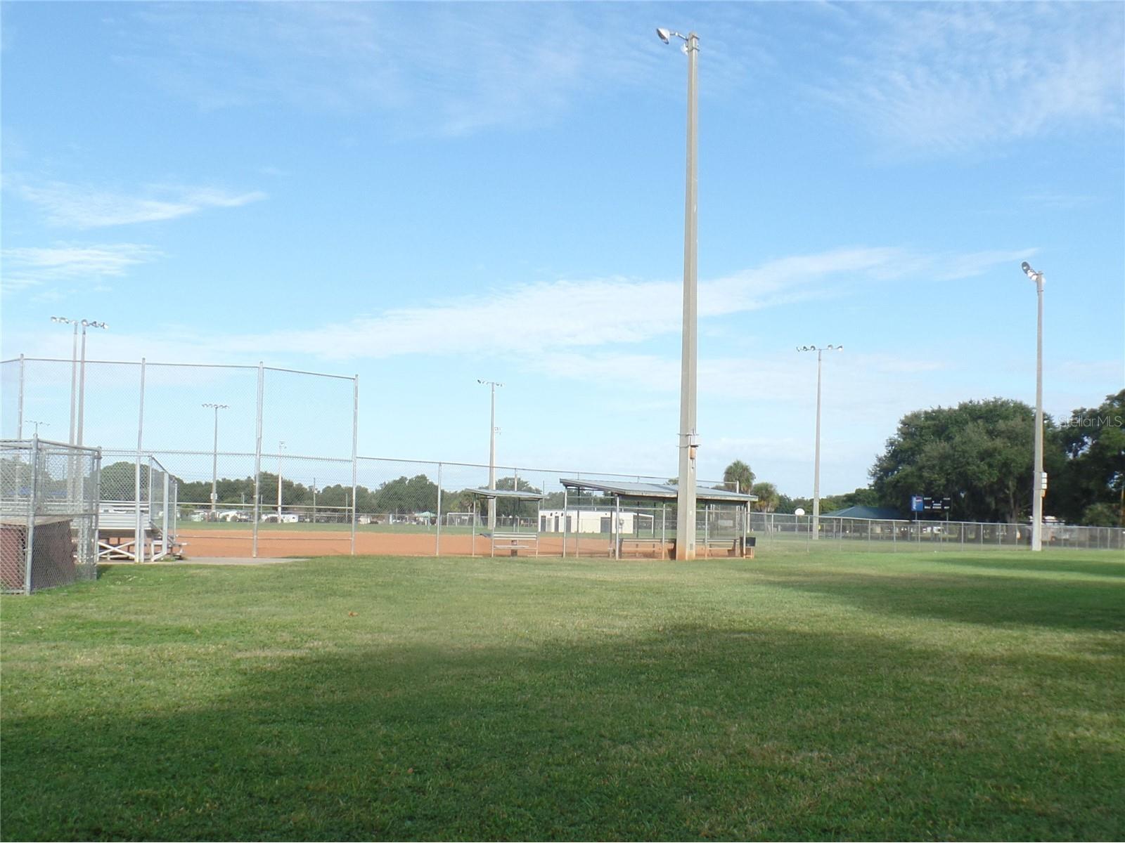 1240 70th Street N #9 Saint Petersburg FL 33710 TB8504718 image16