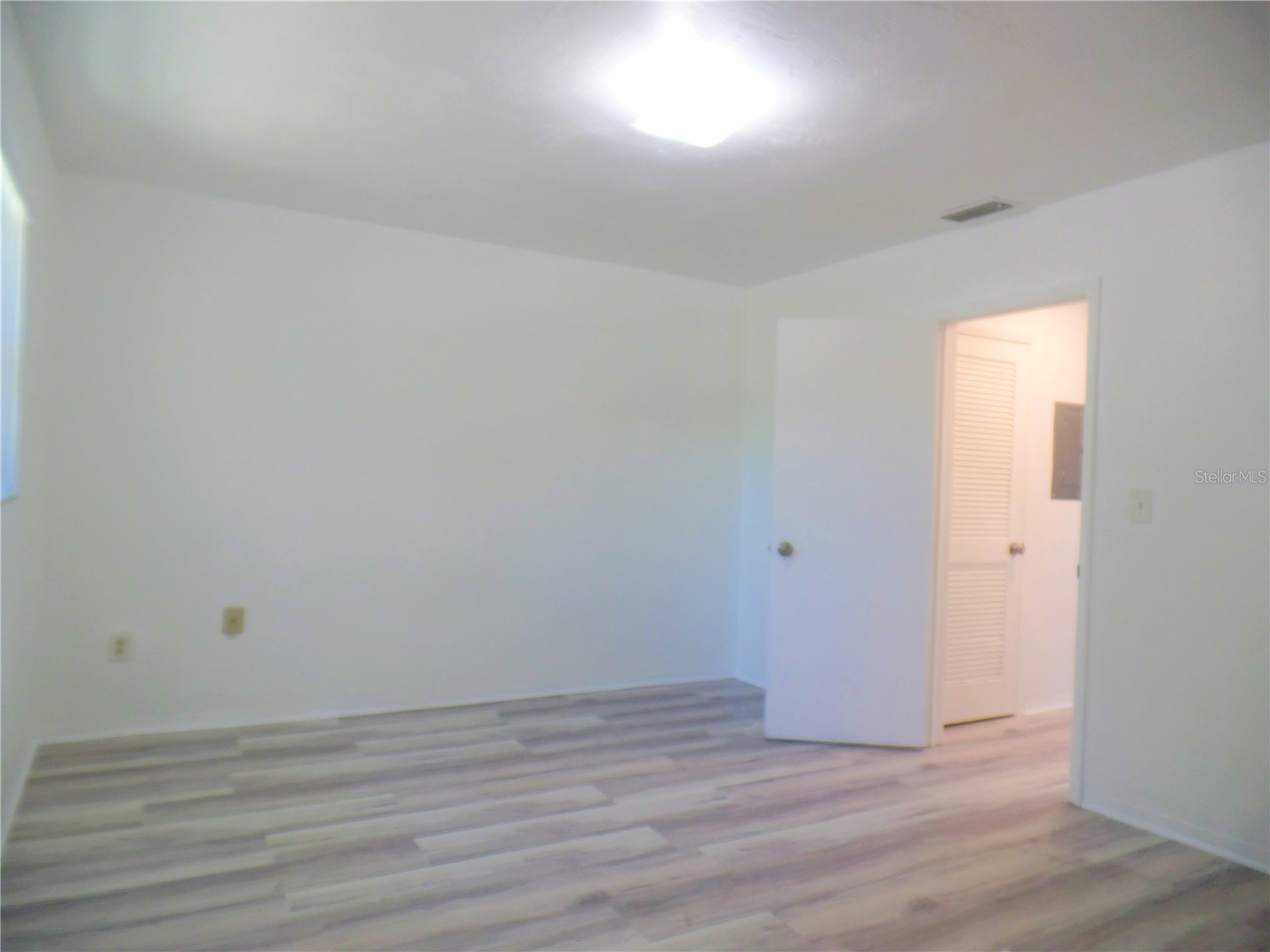 1240 70th Street N #9 Saint Petersburg FL 33710 TB8504718 image9