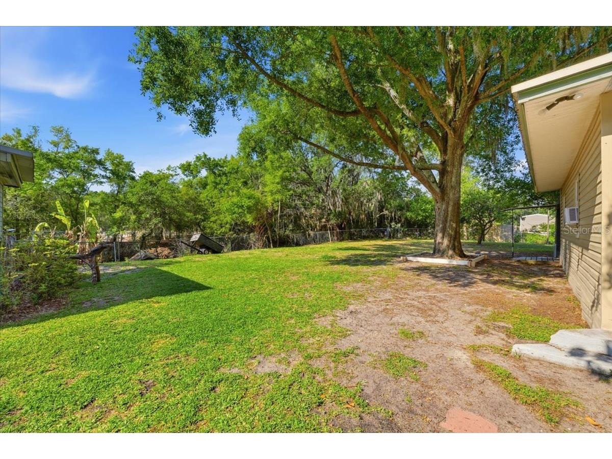 1240 Alligator Alley Haines City FL 33844 - CANALS OF LAKE MARION S5146512 image41