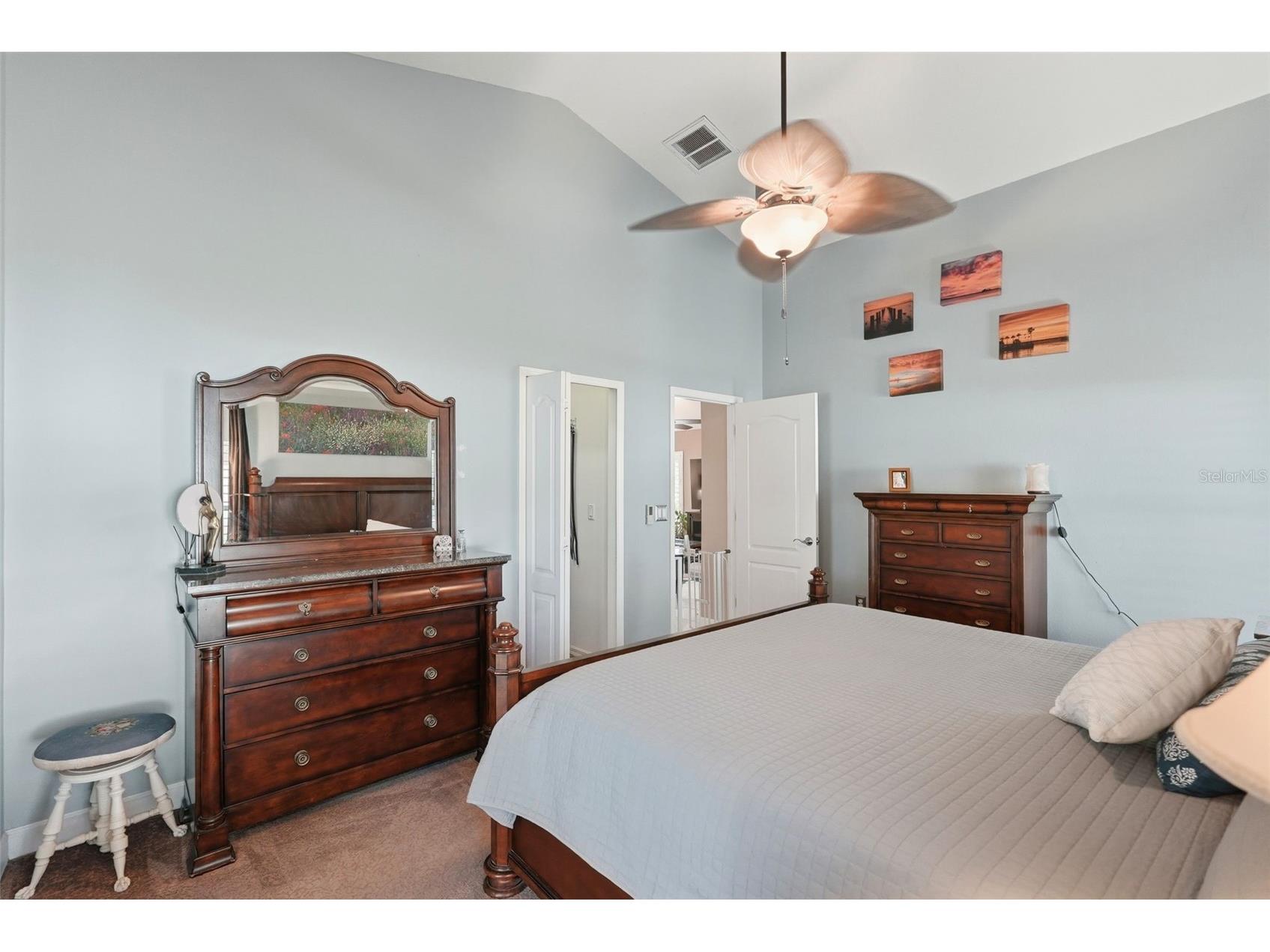 1240 Bluffs Circle Dunedin FL 34698 TB8488073 image15