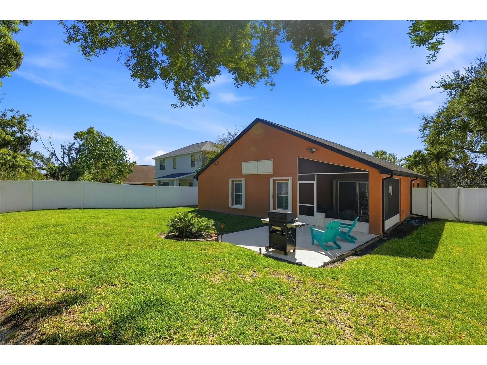 1240 Bluffs Circle Dunedin FL 34698 TB8488073 image23