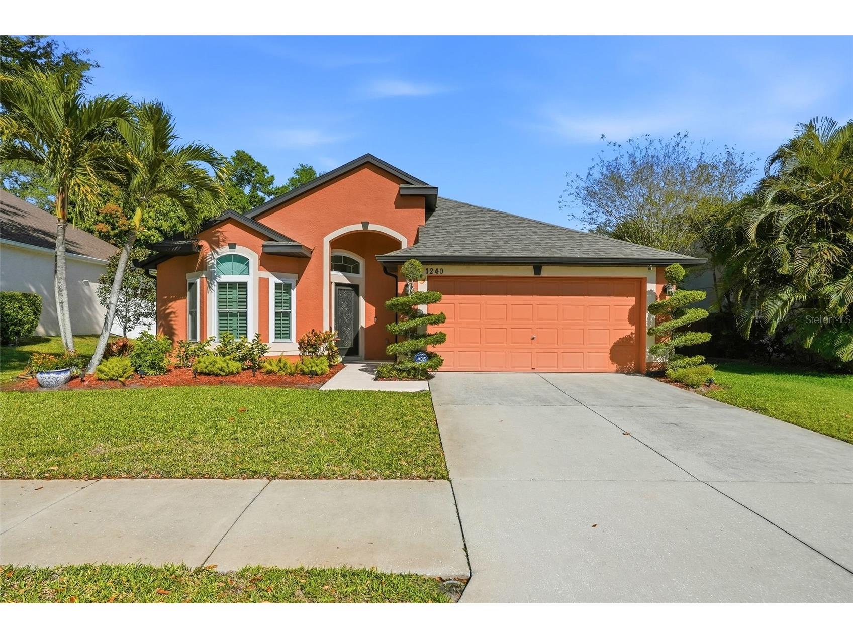 1240 Bluffs Circle Dunedin FL 34698 TB8488073 image6
