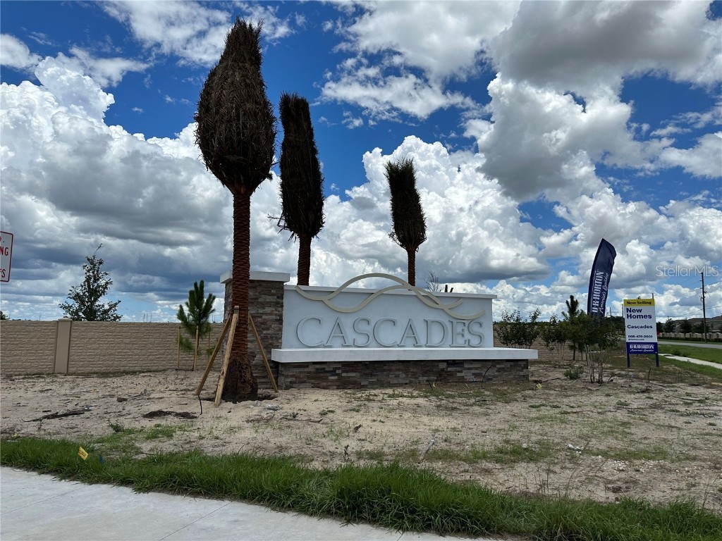 1240 Cascades Avenue Davenport FL 33837 S5090646 image1