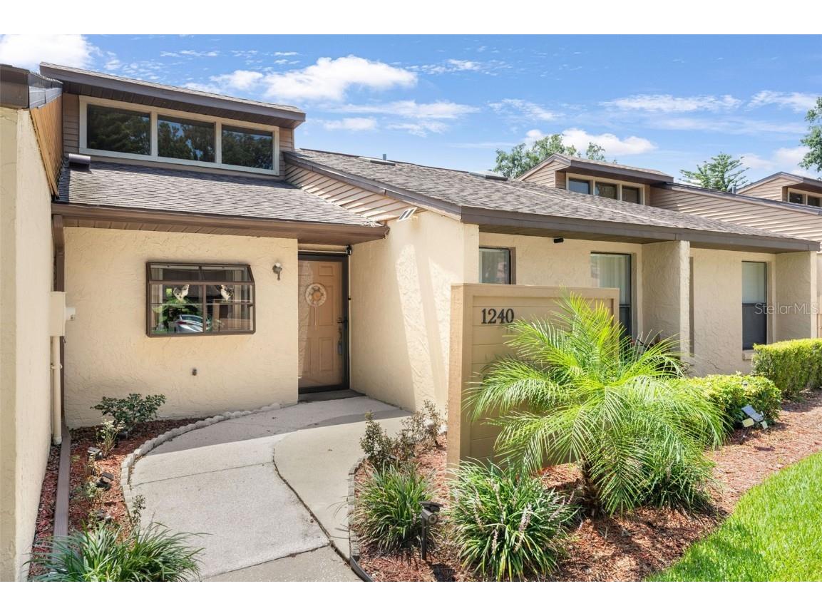 1240 Charter Oaks Circle Holly Hill FL 32117 V4931653 image1