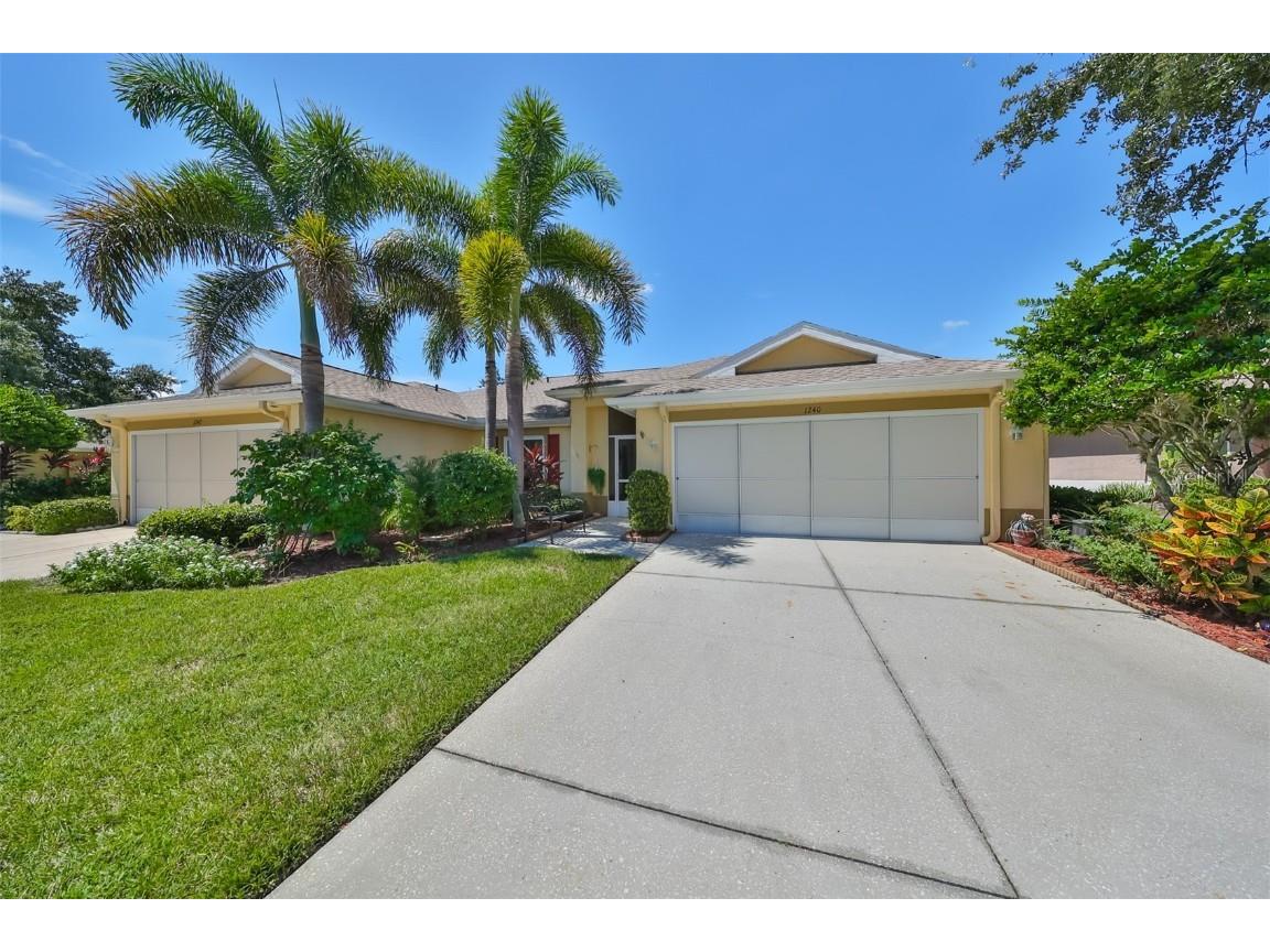 1240 Corinth Greens Drive #17 Sun City Center FL 33573 T3552854 image1