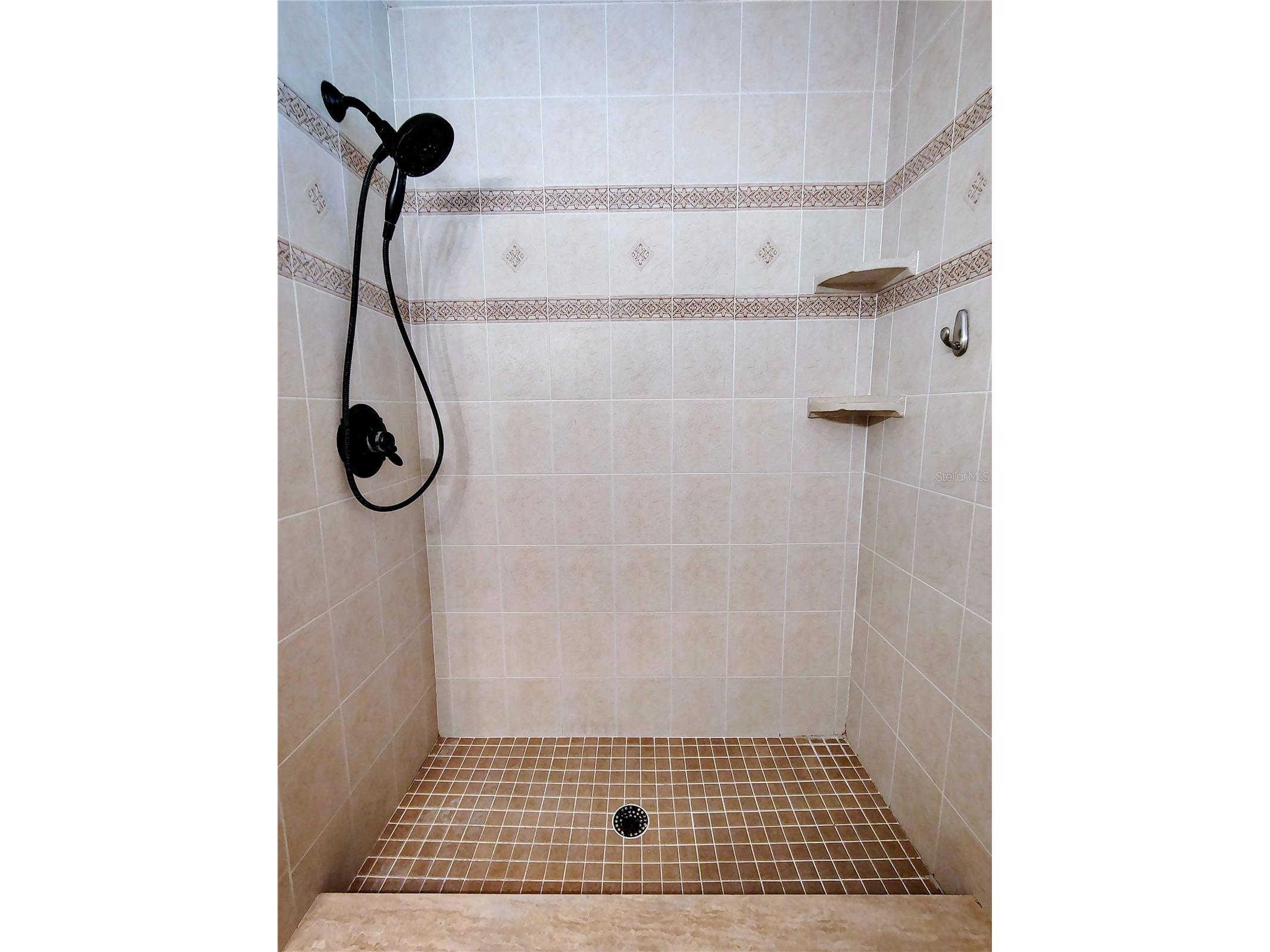 1240 Cr 463 Lake Panasoffkee FL 33538 - LAKE PANASOFFKEE G5114327 image19